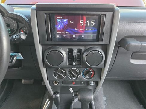 Used 2008 Jeep Wrangler Unlimited X AWD/4WD image 19