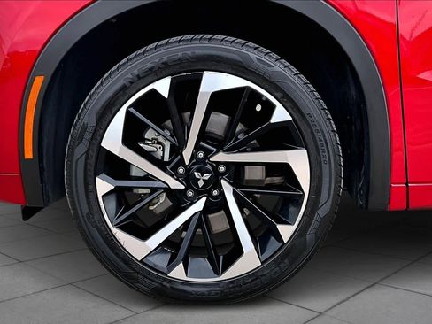 Used 2023 Mitsubishi Outlander SEL image 10