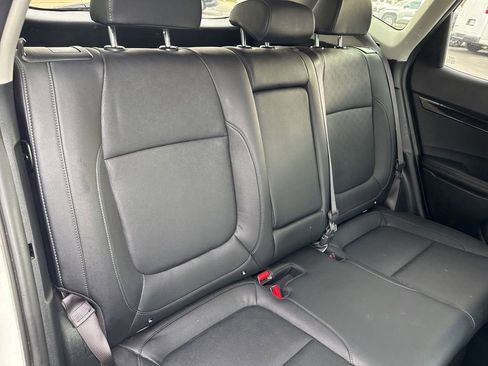 Used 2023 Kia Seltos EX image 24