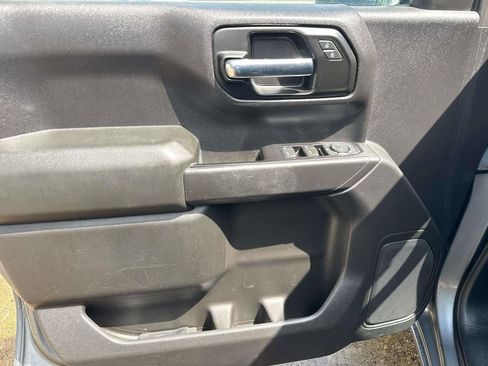 Used 2019 Chevrolet Silverado 1500 Custom w/ Custom Value Package RWD image 20