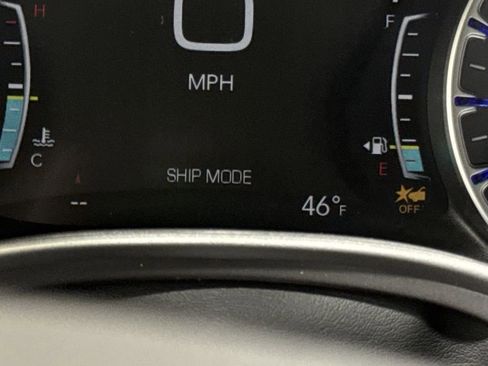 New 2026 Chrysler Pacifica Select image 12