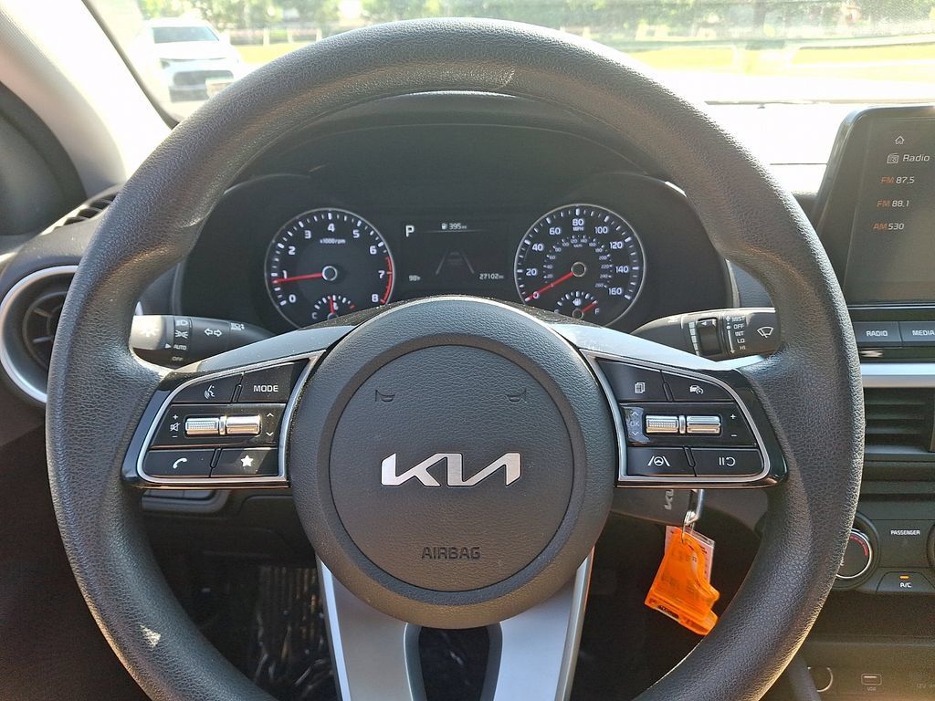 Certified 2023 Kia Forte LXS w/ LXS Technology Package FWD image 19