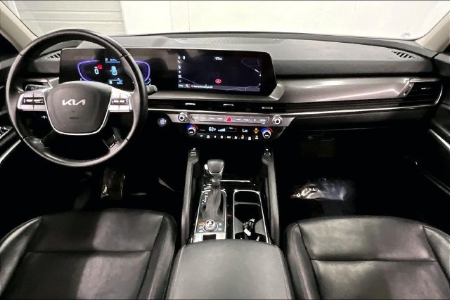 Used 2025 Kia Telluride S AWD/4WD image 18