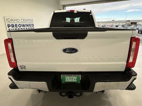 Used 2023 Ford F250 XLT image 7