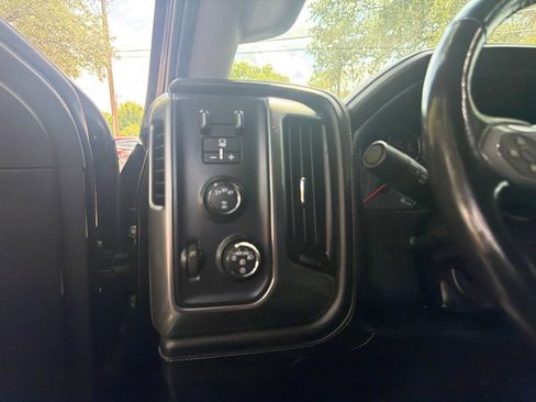 Used 2019 Chevrolet Silverado 2500 LTZ w/ Vortec Plus Package AWD/4WD image 15