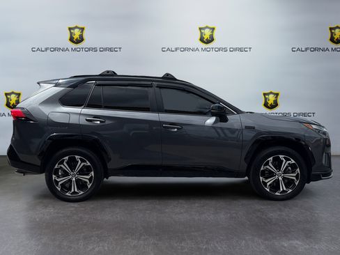 Used 2023 Toyota RAV4 XSE w/ Weather Package AWD/4WD image 6