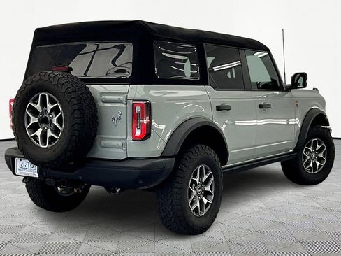 Certified 2023 Ford Bronco Badlands AWD/4WD image 2