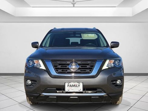 Used 2020 Nissan Pathfinder SV FWD image 2