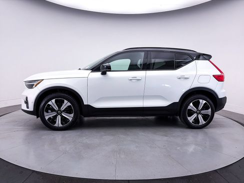 Used 2023 Volvo XC40 Recharge Plus AWD/4WD image 40