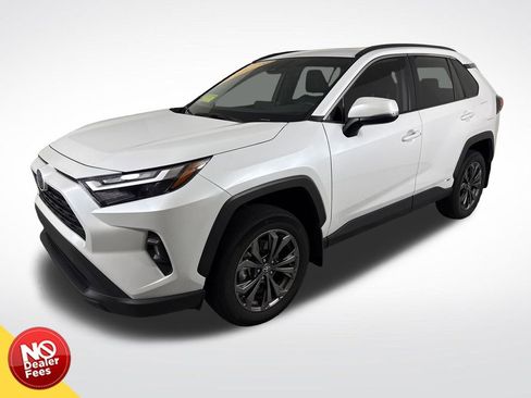 Used 2024 Toyota RAV4 XLE Premium w/ Weather Package image 8