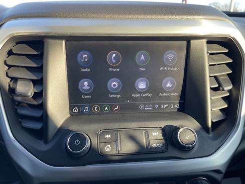 Used 2023 GMC Acadia SLT w/ Preferred Package image 24