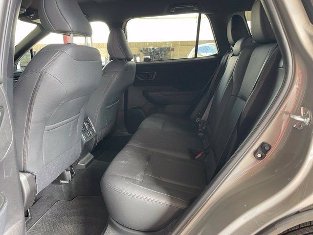 Used 2026 Subaru Outback Premium AWD/4WD image 16
