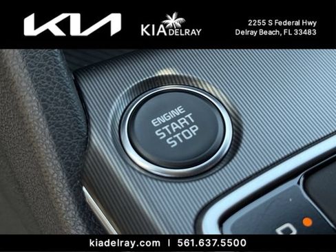 New 2026 Kia Sportage SX FWD image 32