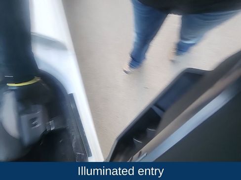 Used 2025 Toyota Tacoma TRD Off-Road image 23