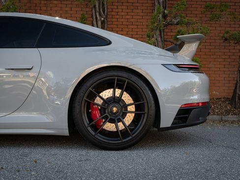 Used 2023 Porsche 911 Carrera GTS RWD image 22