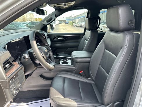 Certified 2025 Chevrolet Tahoe LT AWD/4WD image 9