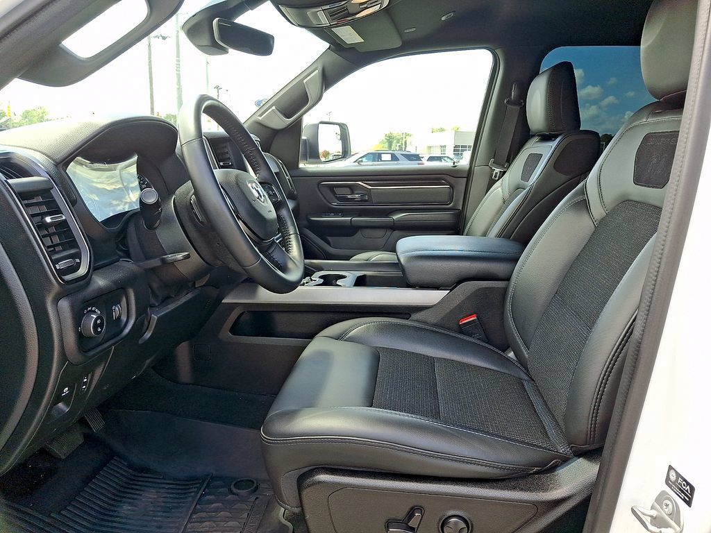 Used 2023 RAM 1500 Big Horn AWD/4WD image 13