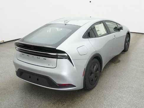 New 2025 Toyota Prius Plug-In Hybrid image 20