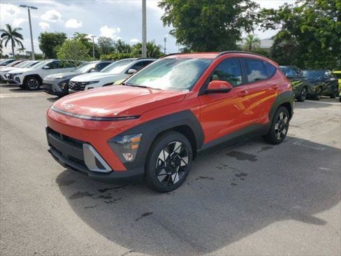 New 2025 Hyundai Kona SEL FWD image 3