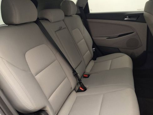 Used 2017 Hyundai Tucson SE FWD image 19