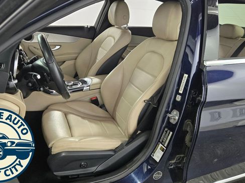 Used 2018 Mercedes-Benz C 300 4MATIC Sedan w/ Premium Package image 26
