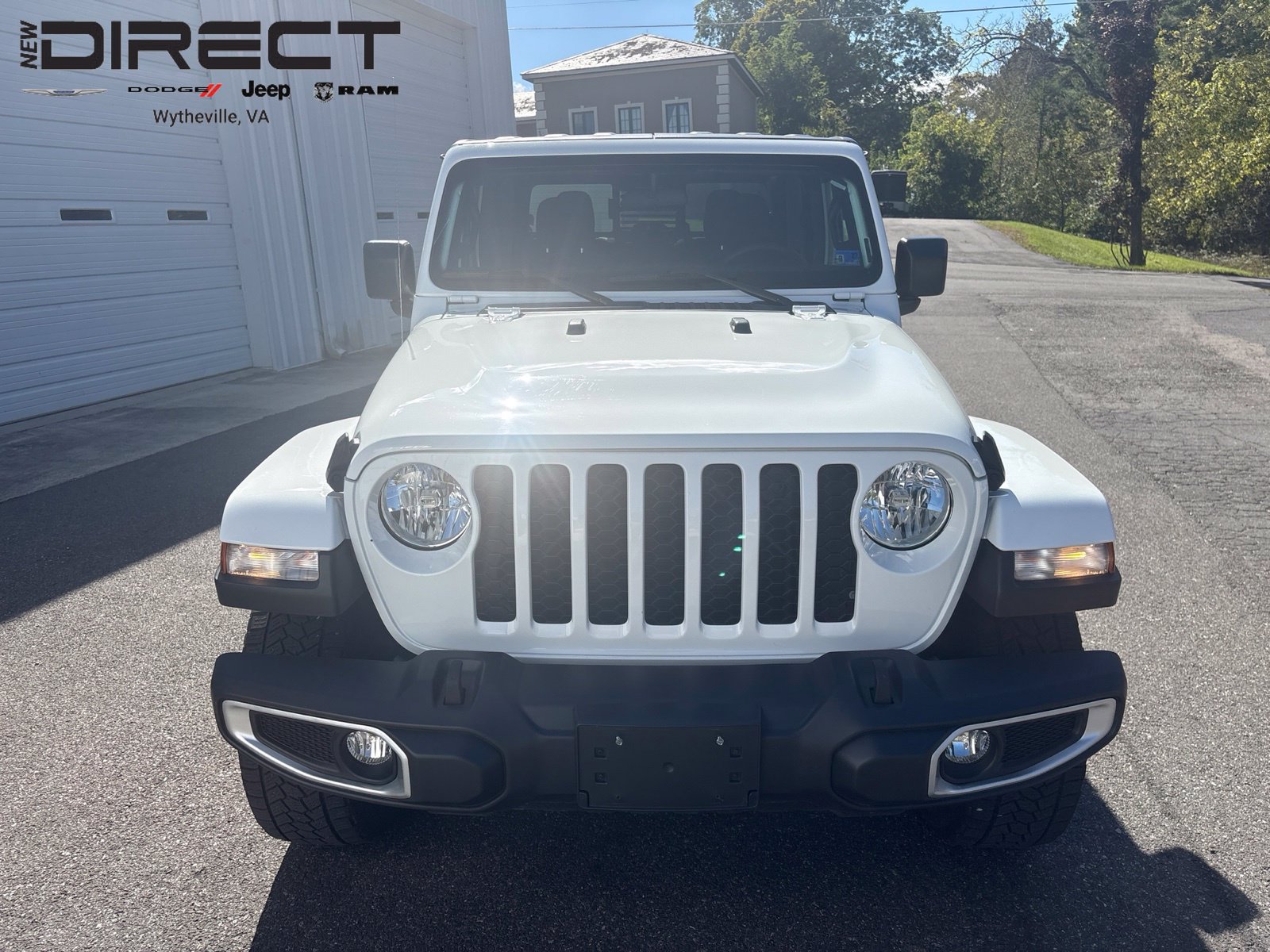 Used 2023 Jeep Gladiator Sport AWD/4WD image 10