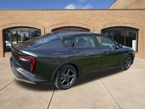 Used 2025 Kia K4 FWD image 3
