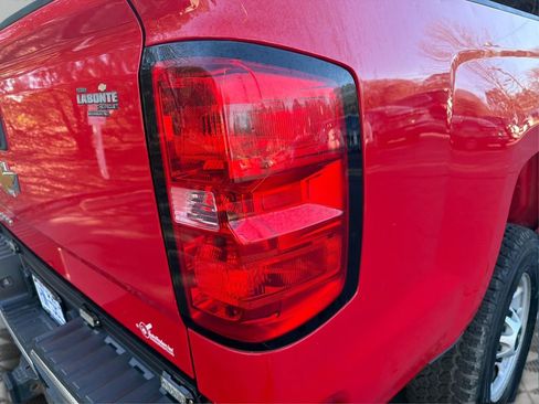 Used 2017 Chevrolet Silverado 2500 W/T image 38