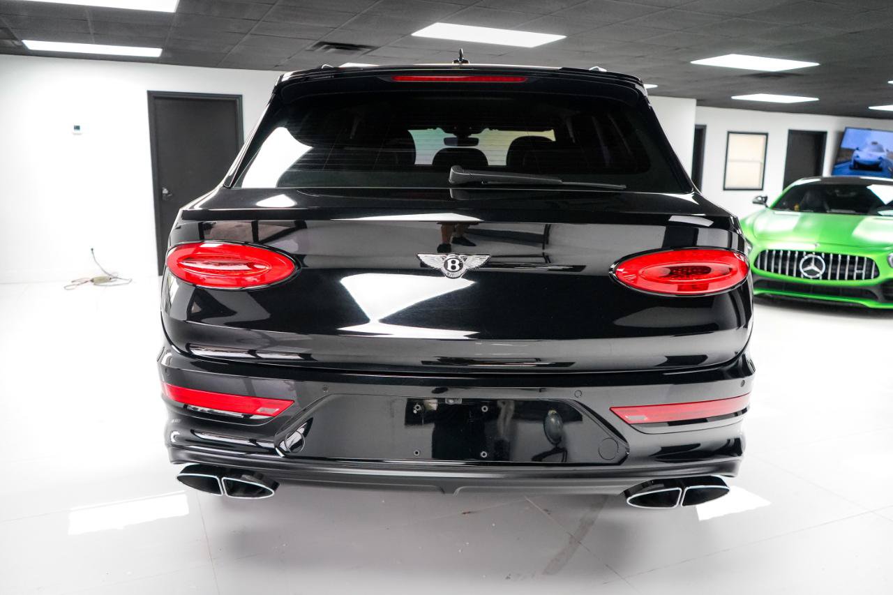 Used 2022 Bentley Bentayga AWD/4WD image 5