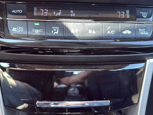 Used 2017 Honda Accord EX-L image 20