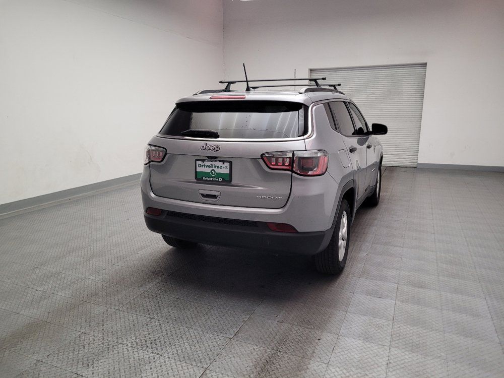 Used 2019 Jeep Compass Sport FWD image 7