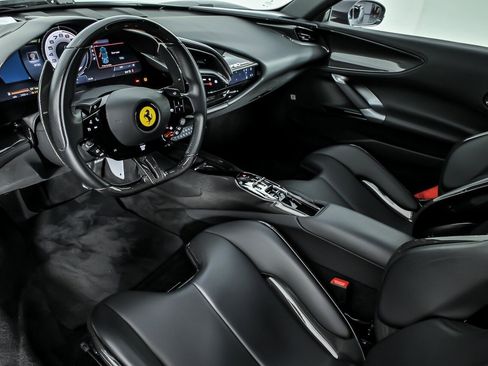 Used 2022 Ferrari SF90 Stradale AWD/4WD image 28