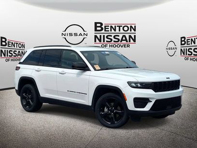 Used 2023 Jeep Grand Cherokee Altitude
