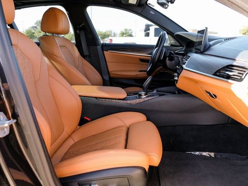 Used 2023 BMW 530i xDrive w/ Executive Package image 42