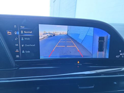 Certified 2024 Cadillac Escalade Premium Luxury Platinum image 28