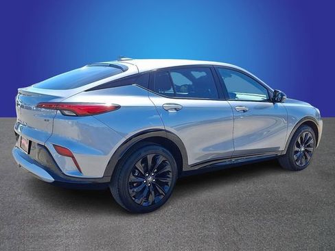 Used 2024 Buick Envista Sport Touring w/ Convenience I Package image 5