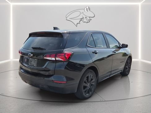 Used 2023 Chevrolet Equinox LS w/ LS Convenience Package FWD image 5