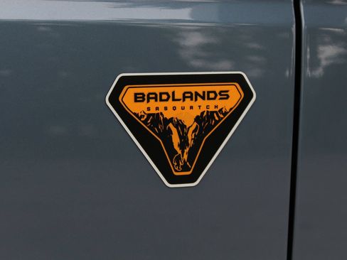 Used 2023 Ford Bronco Badlands AWD/4WD image 33