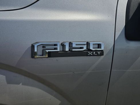 Used 2015 Ford F150 XLT w/ Equipment Group 302A Luxury AWD/4WD image 8
