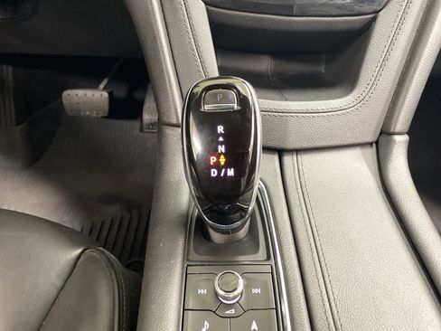 Used 2020 Cadillac XT6 Premium Luxury w/ Platinum Package image 28