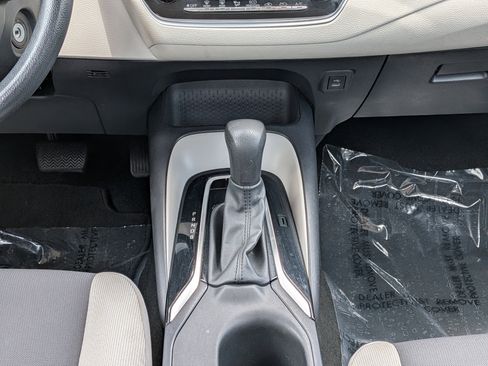 Used 2024 Toyota Corolla LE FWD image 19