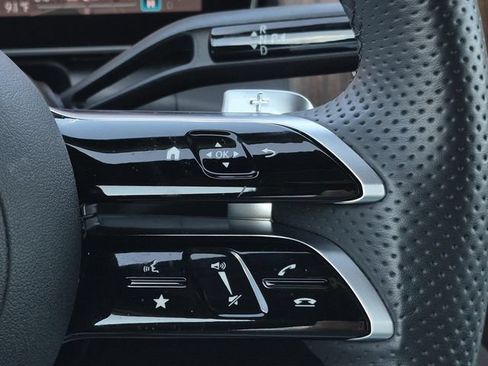 Certified 2025 Mercedes-Benz GLC 350e 4MATIC image 26