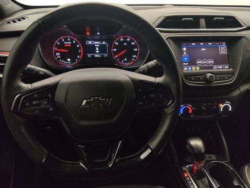 Used 2022 Chevrolet TrailBlazer RS FWD image 22