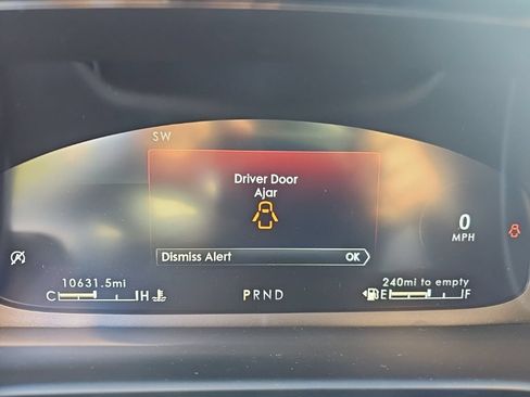 Used 2023 Lincoln Aviator Reserve w/ Equipment Group 201A RWD image 11