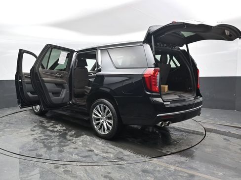 Used 2023 GMC Yukon Denali w/ Denali Reserve Package image 54