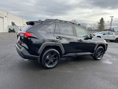 Used 2022 Toyota RAV4 TRD Off-Road image 6
