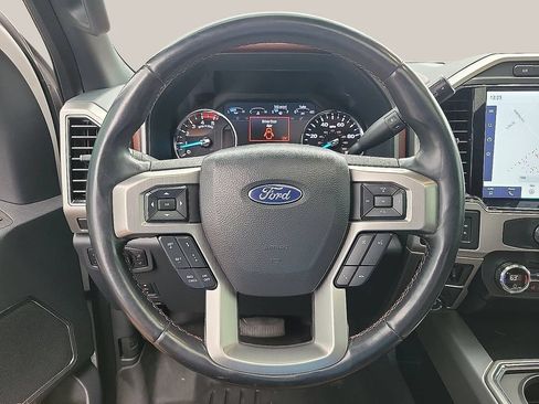 Used 2022 Ford F450 Platinum w/ FX4 Off-Road Package AWD/4WD image 19