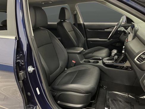 Used 2024 Kia Seltos EX image 28