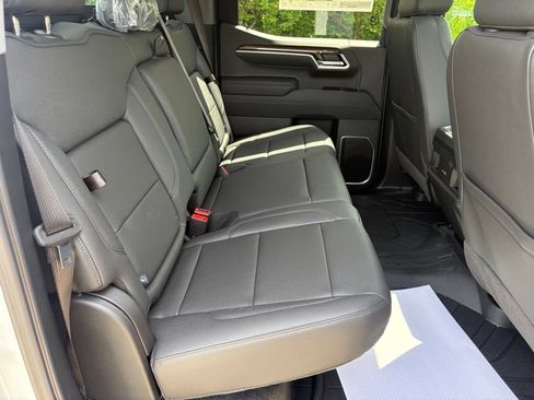 New 2026 Chevrolet Silverado 1500 RST w/ Redline Edition AWD/4WD image 48