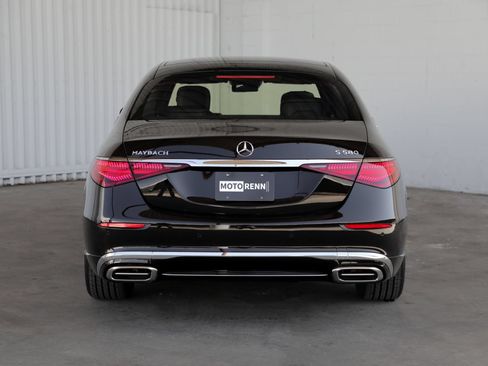 Used 2026 Mercedes-Benz Maybach S 580 4MATIC image 11